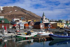 Islandija-Husavik pristanišče