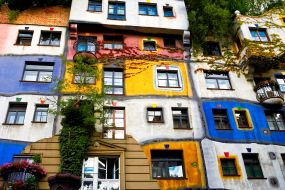Avstrija - Dunaj, Hundertwasserjeva hiša