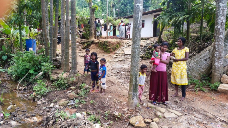 Šrilanka-sestop skozi vasice