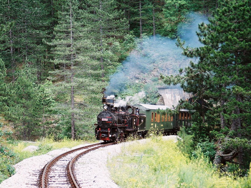 Srbija - Šarganska osmica