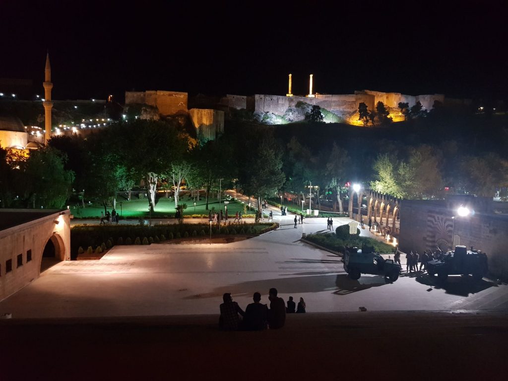 Vzhodna Turčija-Šanliurfa-vse prave stvari so deljive s 3 33-vzhodna Turčija-Šanliurfa-vse prave stvari so deljive s 3