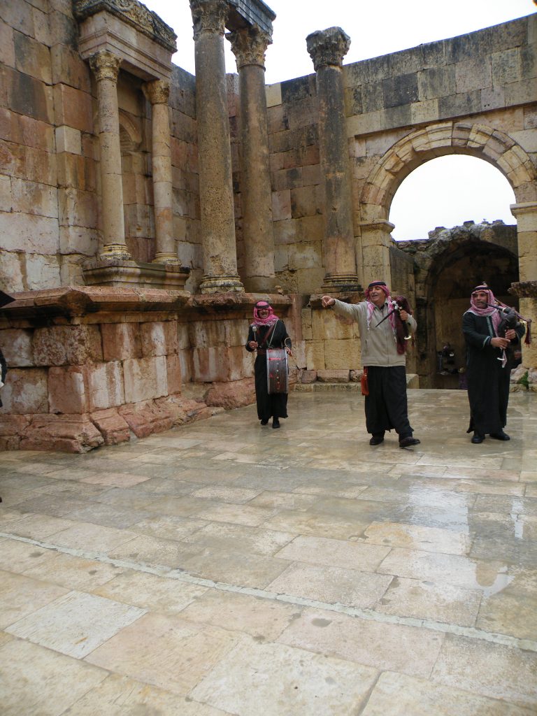 Jeraš - v dežju so nas razveselili muzikantje