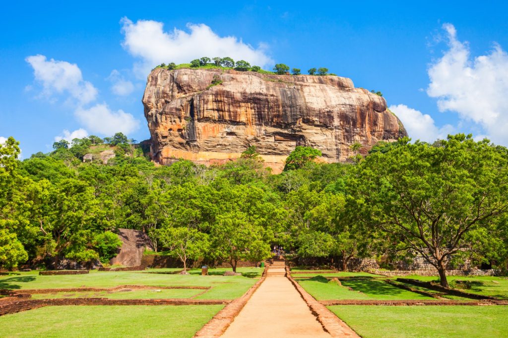 rilanka Sigiriya lion 1024x682 - Oda Šrilanki