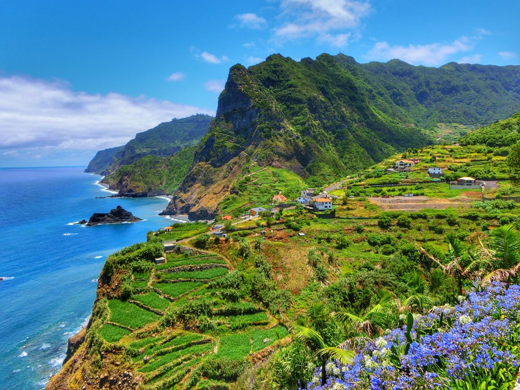 Madeira severna obala 1024x768 - Vtisi potnikov s potovanj