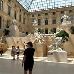 Za katere stvari vam na skupinskem potovanju v Pariz ni treba skrbeti