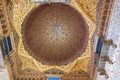 Andaluzija - zvezdasti strop v osrednji dvorani Alcazarja