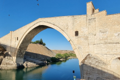 Jugovzhodna Turčija-turški Mostar na pritoku Tigrisa