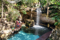 Park  Xcaret-cenota