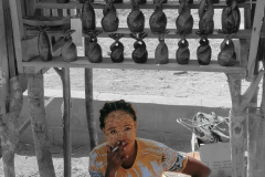 Obrazi Madagaskarja-dekle
