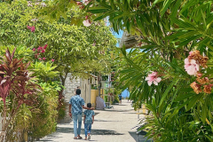 Maldivi - bratska ljubezen.