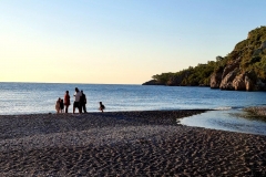 Turčija-Olimpos-najlepša pristna plaža v zgodnjem jutru