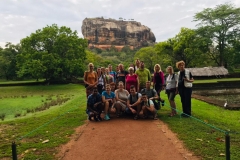 2. Pred mogočno Sigiriyo.