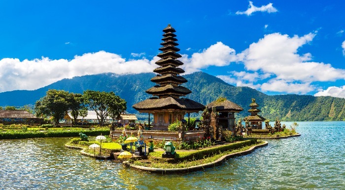 Indonezija Pura Ulan Danu Beratan Bedugul temple Bali
