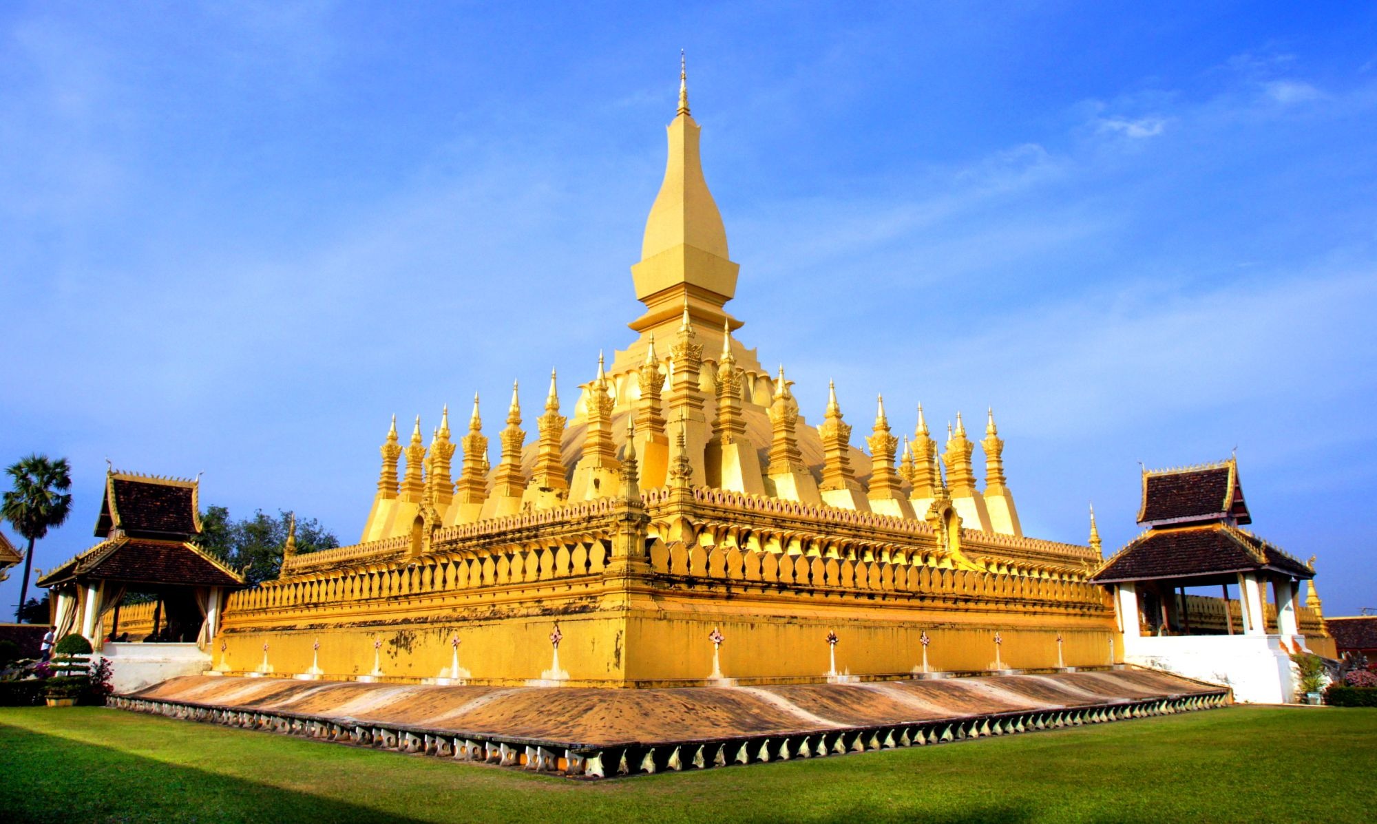 Laos-Vientiane-Zlati Wat Thap Luang Laos-Vientiane-Zlati Wat Thap Luang