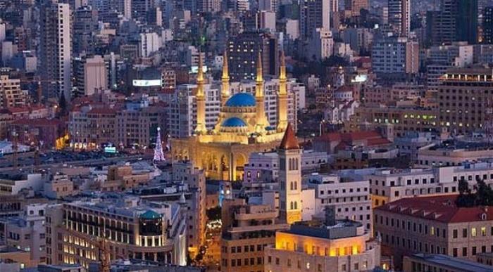 Zlato obarvana mošeja Mohammad Al Amin v Bejrutu. 