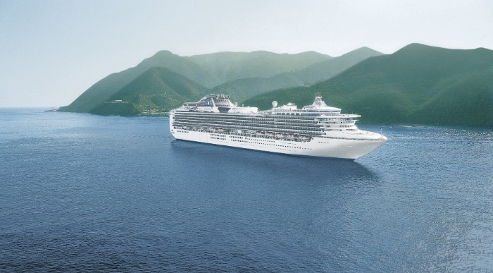 Sapphire Princess med plovbo