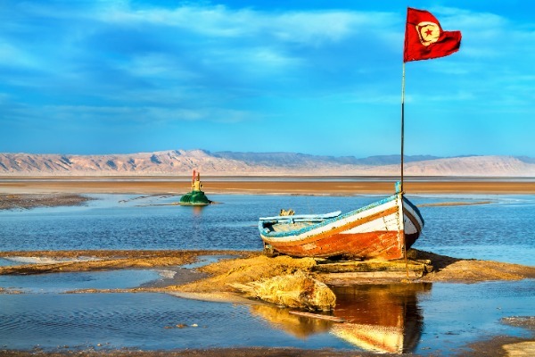 Tunizija - Slano jezero, bližina Tozeurja