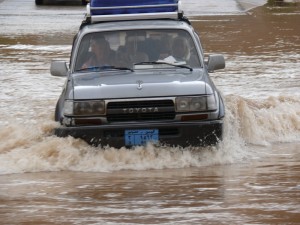 Čez vodo v Wadi Ainu