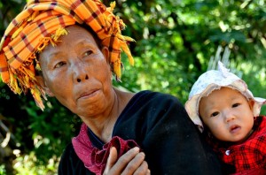 Myanmar Treking 300x198 - Januarsko – februarska pravljica v deželi nasmejanih ljudi