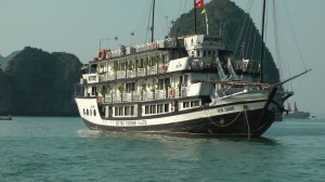 2.12.2013-Hanoj-Ha Long Bay-Hanoj-vlak za Hue1