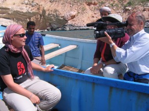 Jemenski časopis, intervju za NBC, kar na čolnu ob obali Socotre