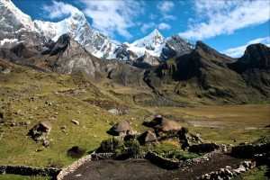 15. Od višine se zvrti