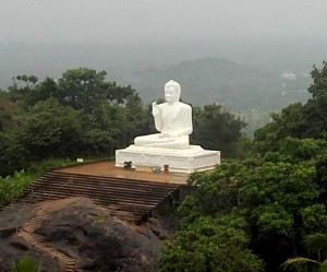 Prijatelj Buda je bdel nad nami