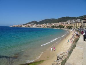 Plažica lepa - Korzika